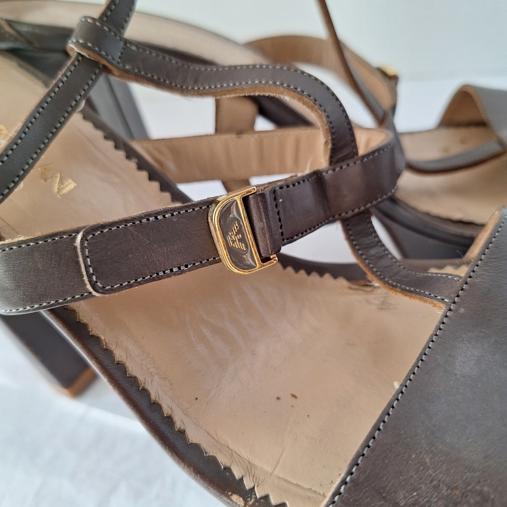 EMPORIO ARMANI LEATHER PLATFORM SANDAL SZ 11/ EU41 - Picture 5 of 13